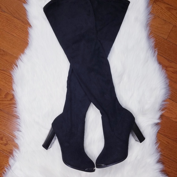 Catherine Malandrino over the knee boots - Picture 5 of 7